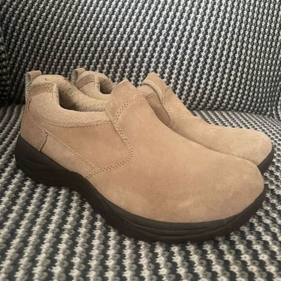 L.L. Bean slip on moc women’s shoe size 9 - Picture 2 of 10